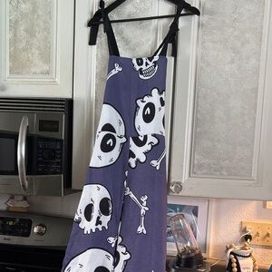 Skull Print Jumpsuit - Black and White